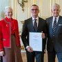 Bent Deleuran was invited to Amalienborg Palace to receive the Queen Ingrid Research Prize 2017. Photo: Kim Dahl Møller/The Danish Rheumatism Association.
