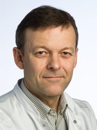 Morten Høyer er netop blevet hædret med Bunch-Jensens Æreslegat på 125.000 kroner for sin forskning i strålebehandling af kræft i lunger, lever og urinveje.