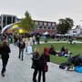 Hvordan er det at være studerende i Aarhus? Det kan du få en forsmag på under Festugen i Mølleparken, hvor blandt andre Aarhus Studenterradio og Kemishow fra Aarhus Universitet underholder.