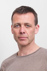 Carsten Obel bliver ny professor på Aarhus Universitet. Han arbejder med befolkningsundersøgelser, neuropsykologiske web- og teknologibaserede redskaber til at hjælpe børn og unge med mentale udfordringer.