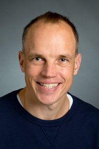 Medical specialist Peter Jepsen