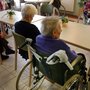 Et bedre indeklima på plejehjem kan øge ældres livskvalitet. Foto: colourbox.